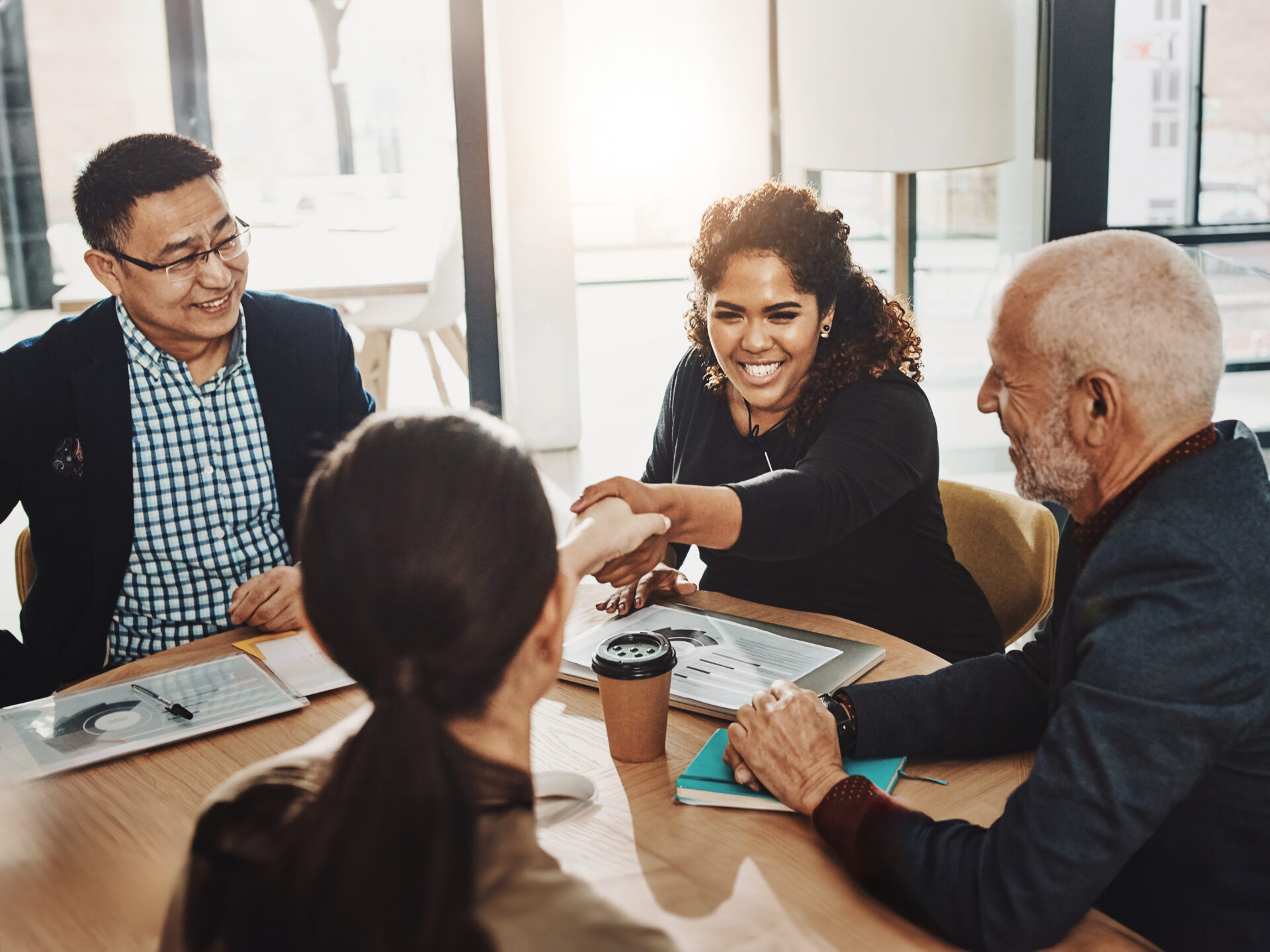 befektetés üzleti tárgyalás bizalom Pannova Group